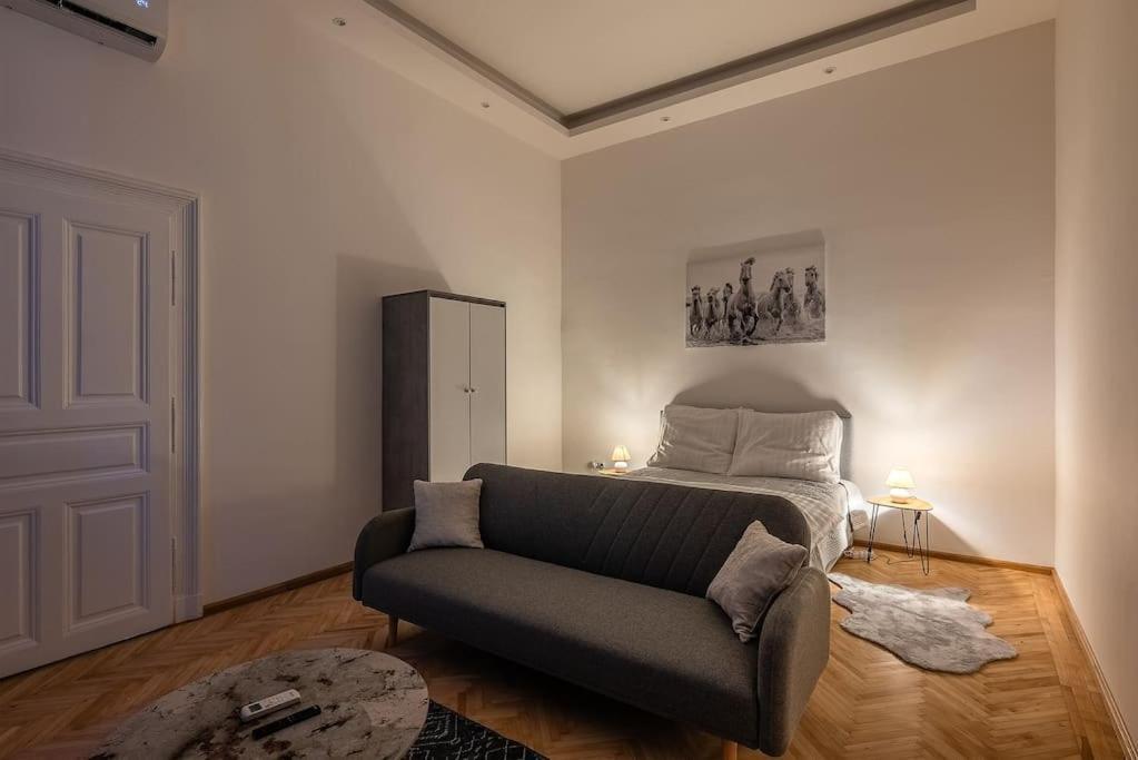 Dizsu'S Place Budapeszt Zewnętrze zdjęcie