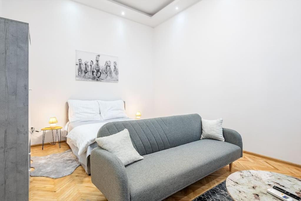 Dizsu'S Place Budapeszt Zewnętrze zdjęcie