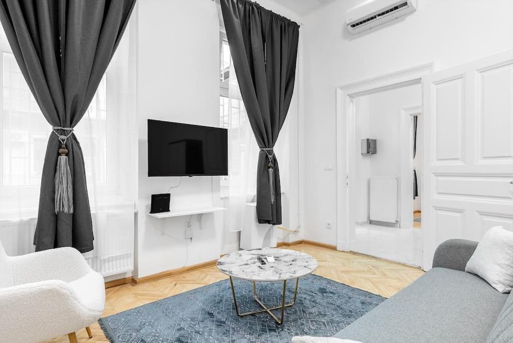 Dizsu'S Place Budapeszt Zewnętrze zdjęcie